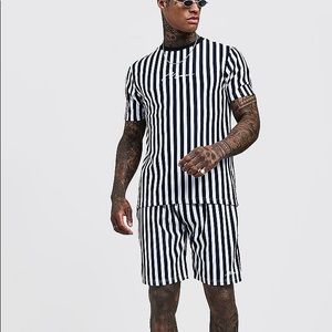 Boohoo MAN Signature Stripe Short Set